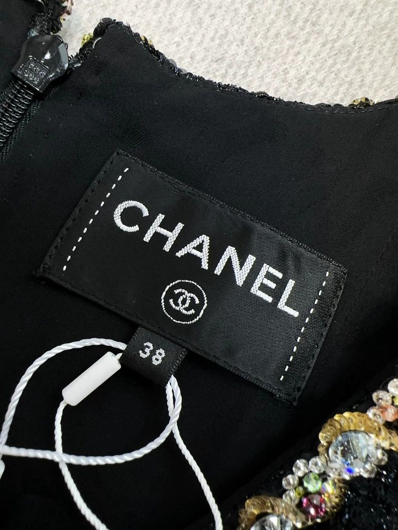 Chanel Chanel 23S Crystal Button Evening Dress Set- dmc Size US 38 / EU 54 - 5 Thumbnail