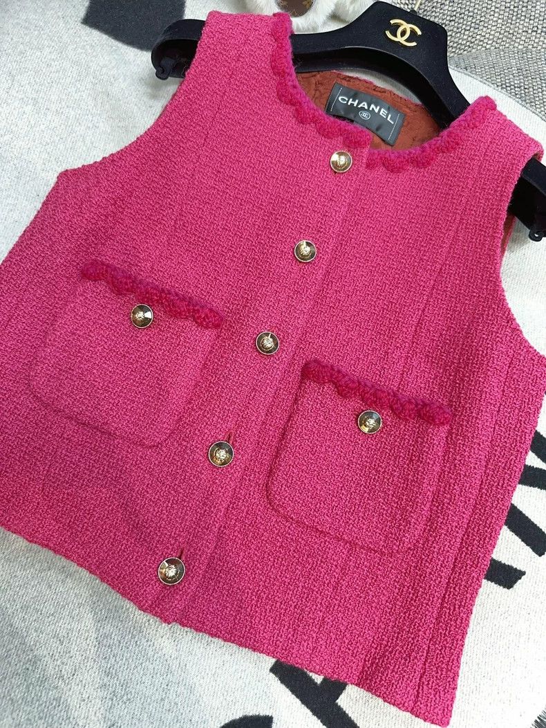 Chanel Chanel Pink Tweed Vest Jacket- dmc Size US M / EU 48-50 / 2 - 2 Thumbnail