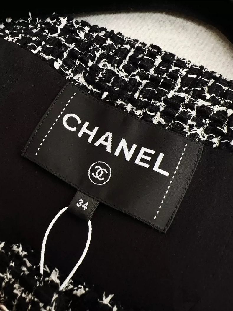 Chanel Chanel Black White Tweed Cropped Jacket- dmc Size US M / EU 48-50 / 2 - 5 Thumbnail
