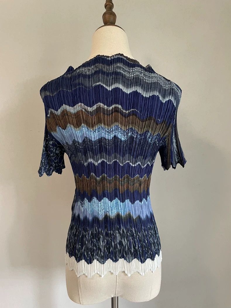 Issey Miyake Issey Miyake Pleated Short Sleeve Top- dmc Size US M / EU 48-50 / 2 - 5 Thumbnail