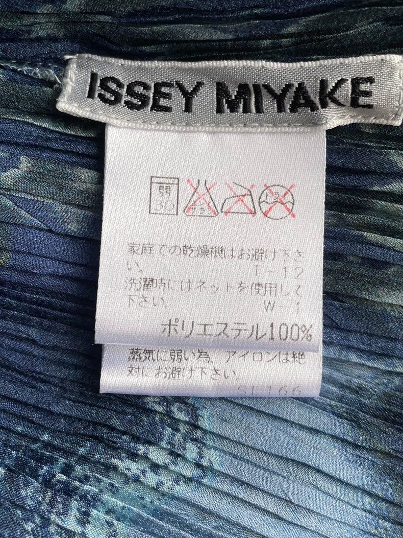Issey Miyake Issey Miyake Pleated Short Sleeve Top- dmc Size US M / EU 48-50 / 2 - 7 Thumbnail