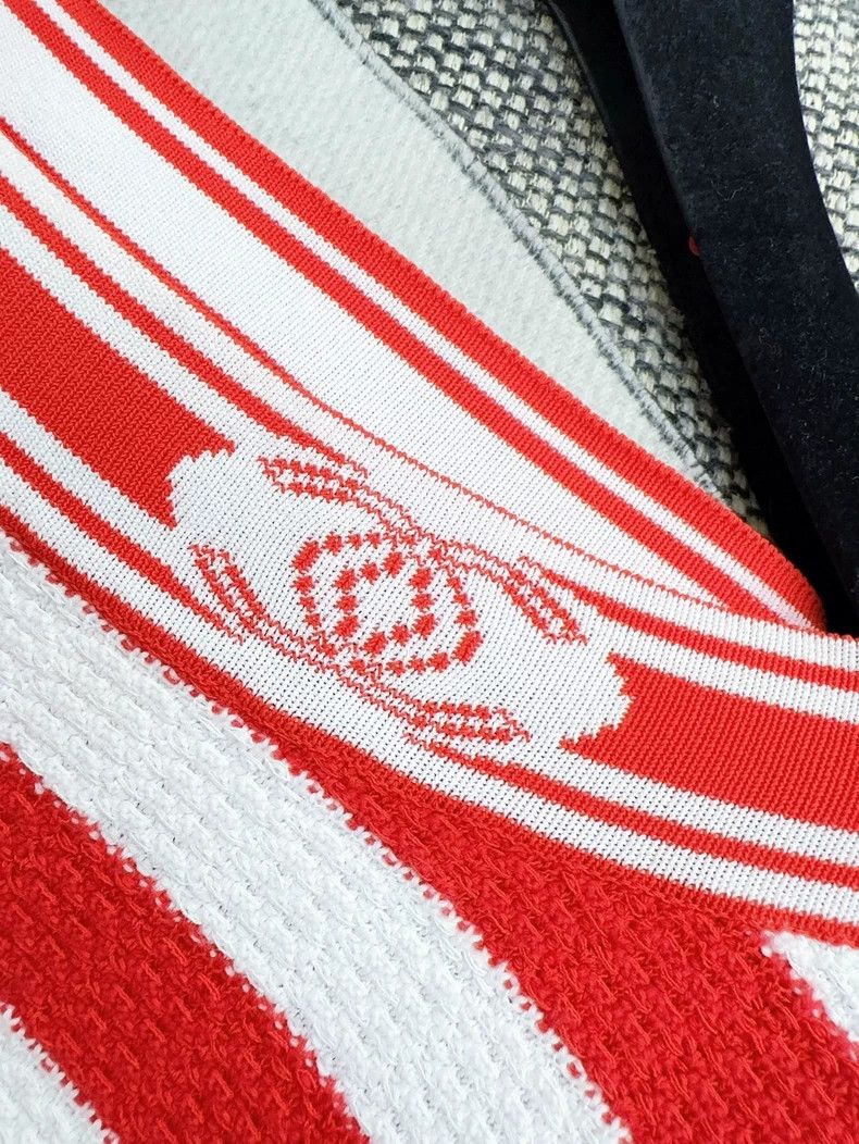 Chanel Chanel Red White Stripe Knit Long Sleeve Top- dmc Size US S / EU 44-46 / 1 - 6 Thumbnail