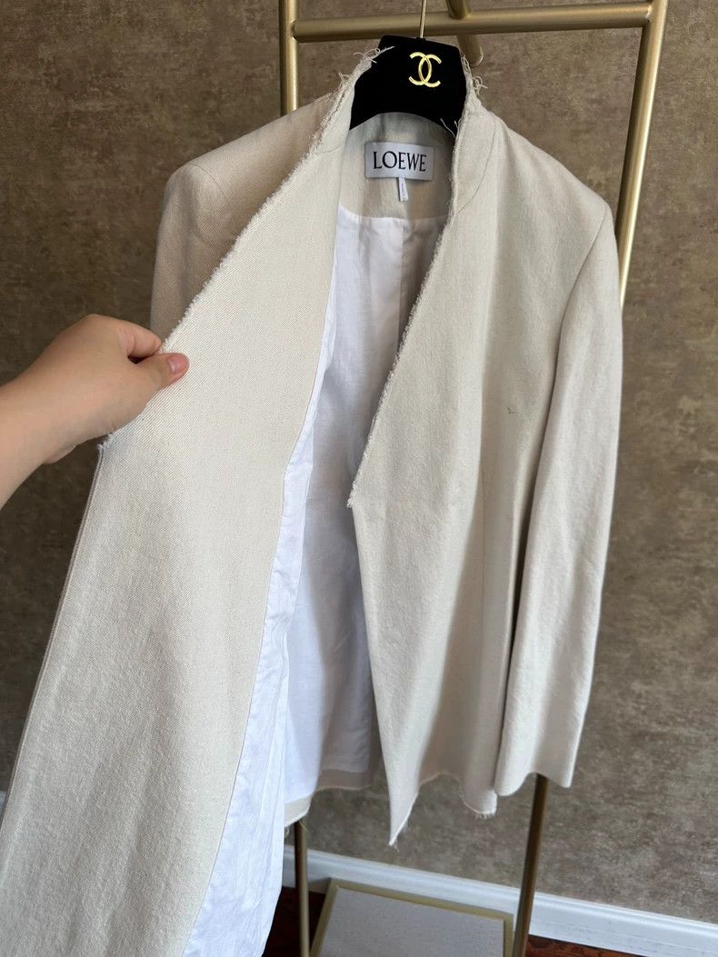 Loewe Loewe White Jacket with Pen Mark- dmc Size US M / EU 48-50 / 2 - 7 Thumbnail