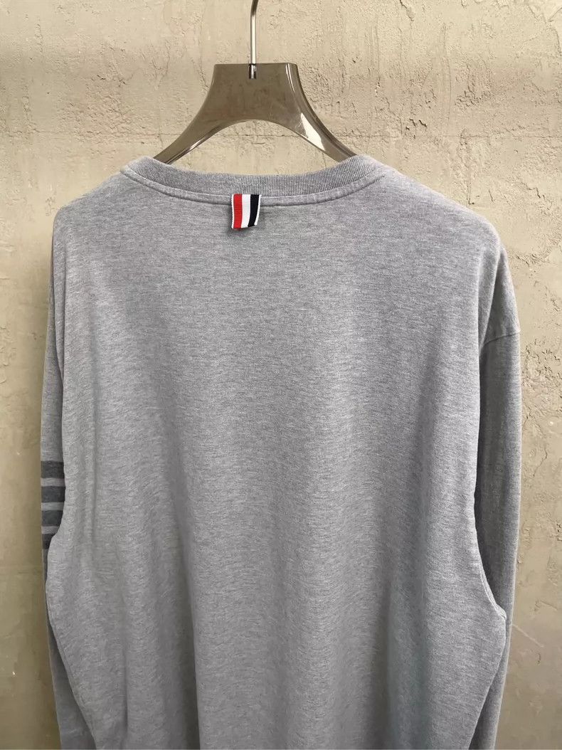 Thom Browne Thom Browne Gray 4-Stripe Long-Sleeve T-Shirt- dmc Size US L / EU 52-54 / 3 - 4 Thumbnail