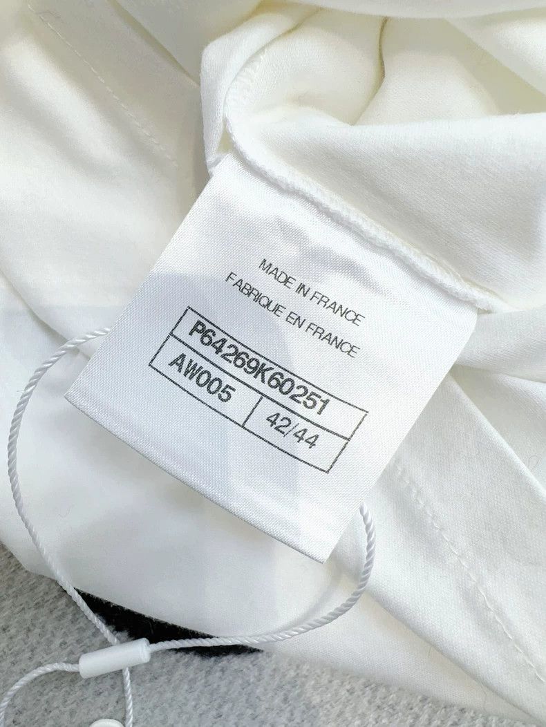 Chanel Chanel 20s Crystal Logo Short Sleeve T-Shirt- dmc Size US L / EU 52-54 / 3 - 6 Thumbnail