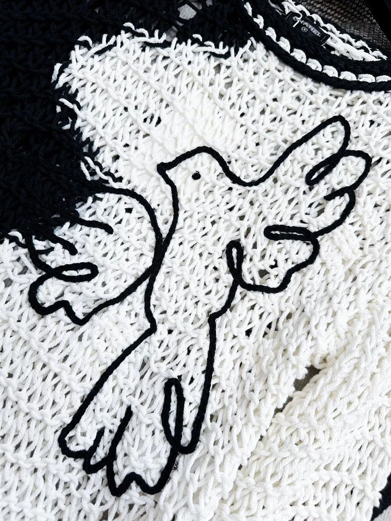 Chanel CHANEL 22C Peace Dove Knit Sweater- dmc Size US M / EU 48-50 / 2 - 5 Thumbnail