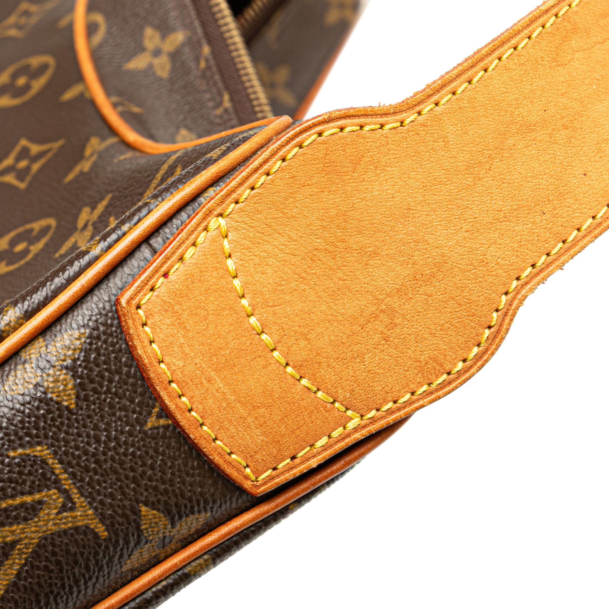Louis Vuitton Louis Vuitton Monogram Croissant GM Size ONE SIZE - 9 Thumbnail