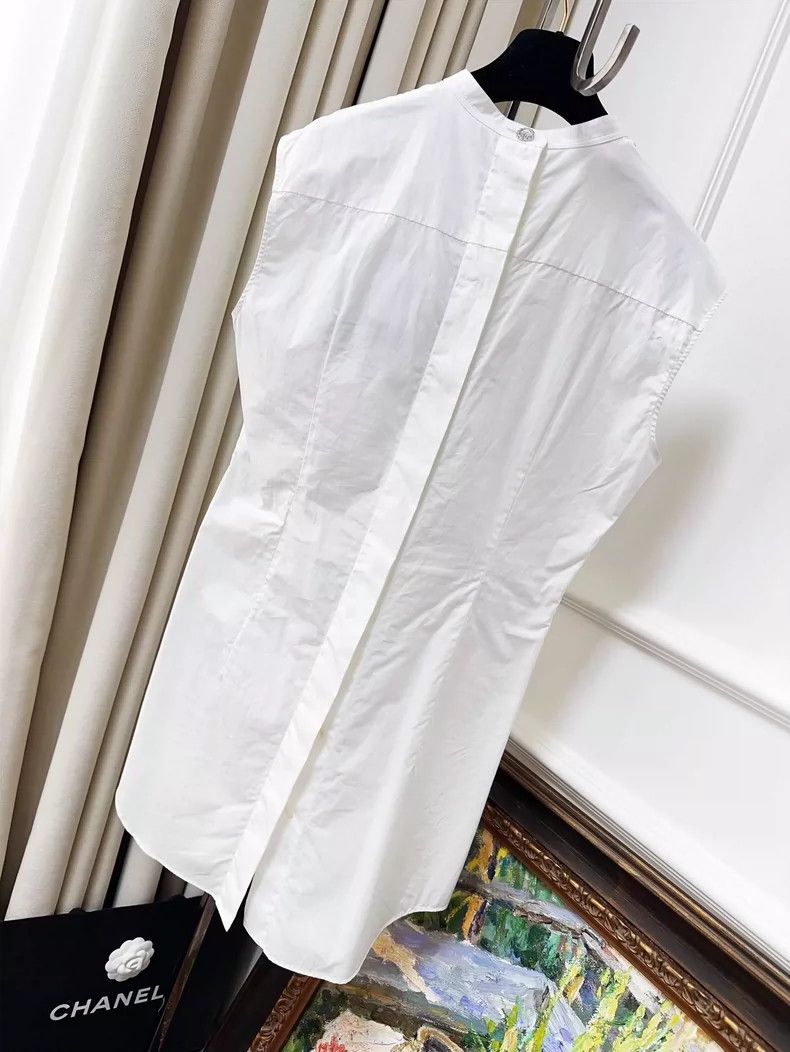 Chanel Chanel 22p White Sleeveless Button-Up Shirt- dmc Size US M / EU 48-50 / 2 - 2 Thumbnail