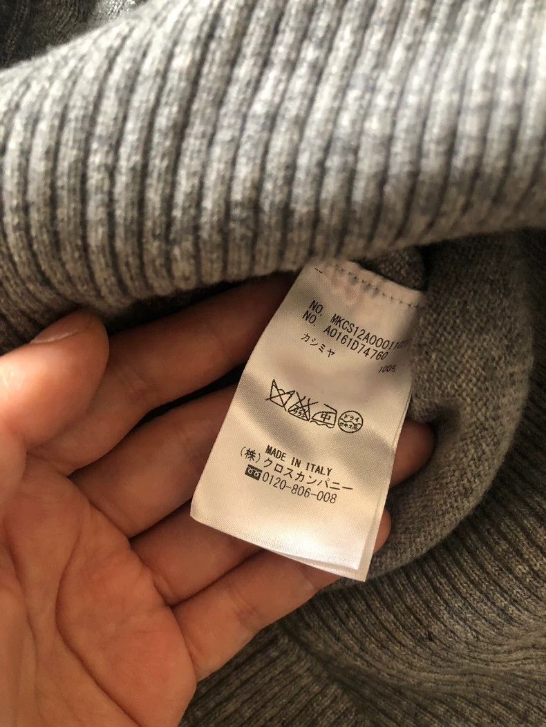 Thom Browne Thom Browne Gray Cashmere Cardigan- dmc Size US M / EU 48-50 / 2 - 4 Thumbnail