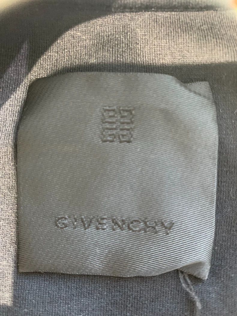 Givenchy Givenchy Embroidered Logo Short Sleeve Tee- dmc Size US L / EU 52-54 / 3 - 3 Thumbnail