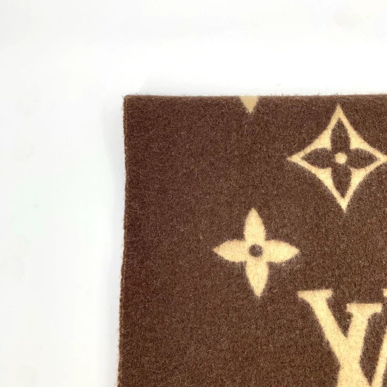 Louis Vuitton Louis Vuitton Monogram Cashmere Scarf- dmc Size ONE SIZE - 2 Thumbnail