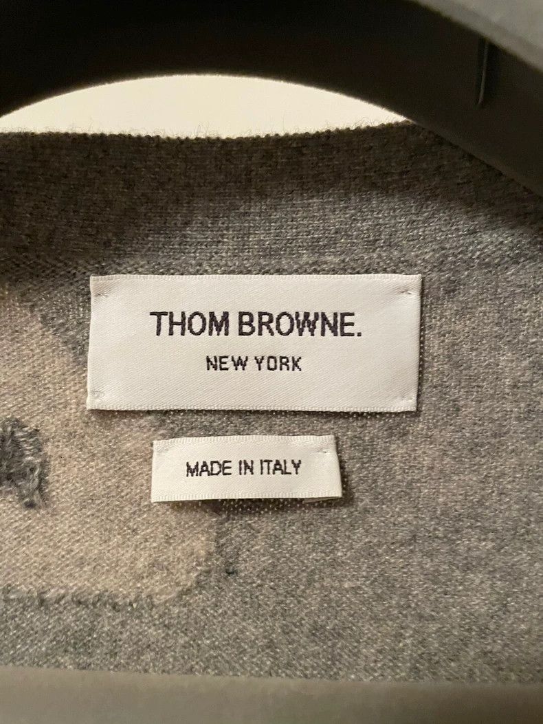Thom Browne Thom Browne Koi Fish Cashmere Cardigan- dmc Size US M / EU 48-50 / 2 - 5 Thumbnail