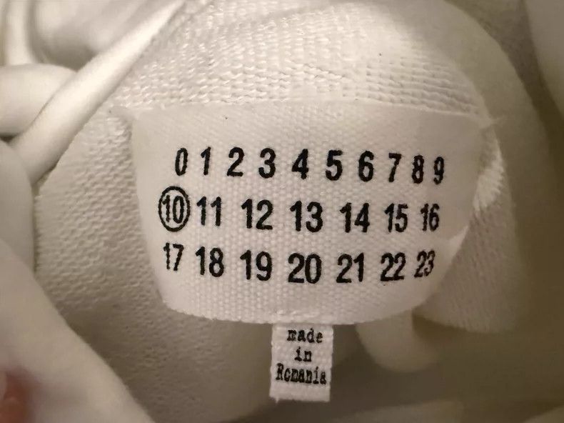 Maison Margiela MM10 Reversed Embroidery Hoodie- dmc