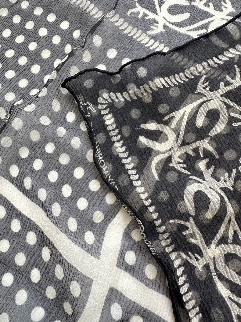 Takahiromiyashita The Soloist. takahiromiyashita thesoloist silk scarf- dmc Size ONE SIZE - 3 Thumbnail