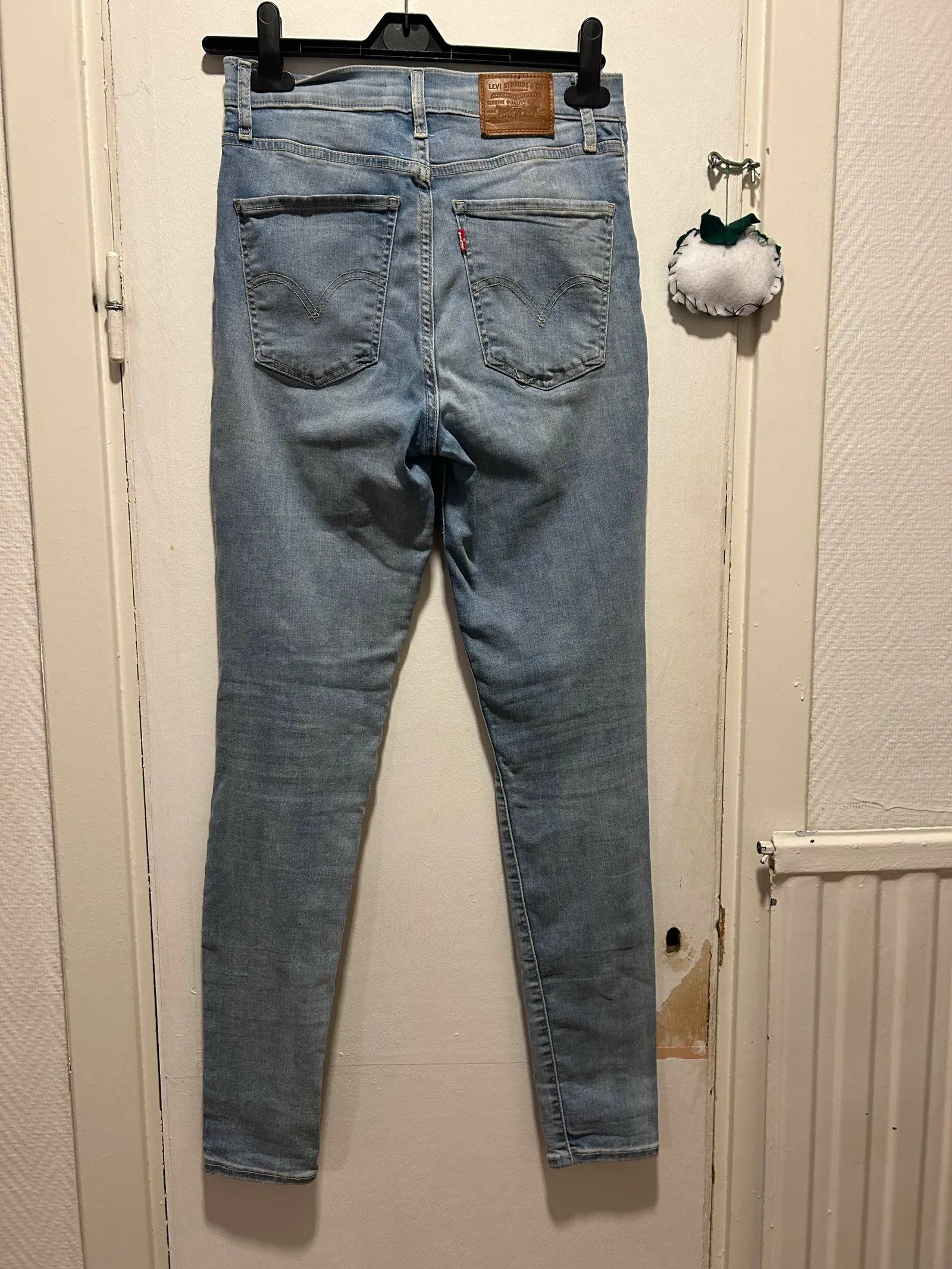 Levi's Levi's Jeans Size 27" / US 4 / IT 40 - 3 Thumbnail