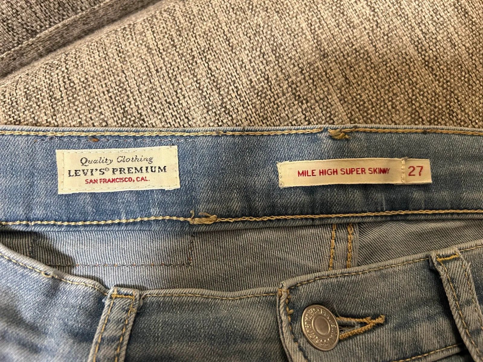 Levi's Levi's Jeans Size 27" / US 4 / IT 40 - 2 Thumbnail
