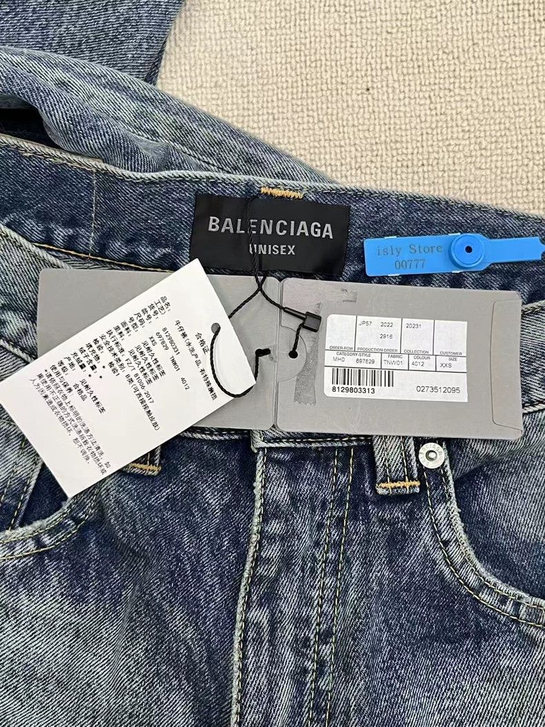 Balenciaga Balenciaga Washed Mid-Rise Flare Jeans - dmc Size US 32 / EU 48 - 4 Thumbnail