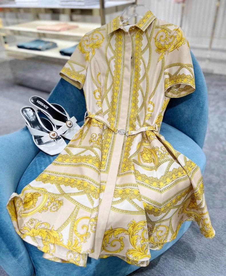 Versace Versace Silk Baroque Print Dress - dmc Size US 30 / EU 46 - 5 Thumbnail