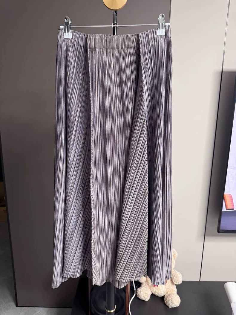 Issey Miyake Issey Miyake 2016 Pleated Skirt JG815 - dmc Size US 30 / EU 46 - 3 Thumbnail
