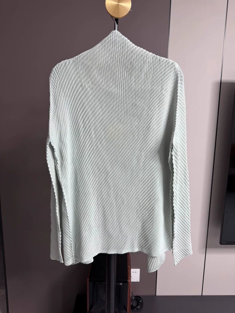 Issey Miyake Issey Miyake Fish Scale Knit Cardigan - dmc Size US M / EU 48-50 / 2 - 2 Thumbnail