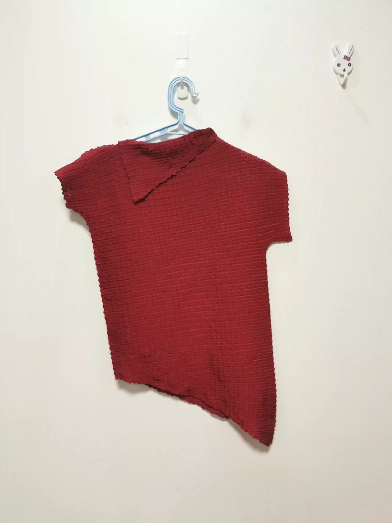 Issey Miyake Issey Miyake Red Short Sleeve Top - dmc Size US M / EU 48-50 / 2 - 2 Thumbnail