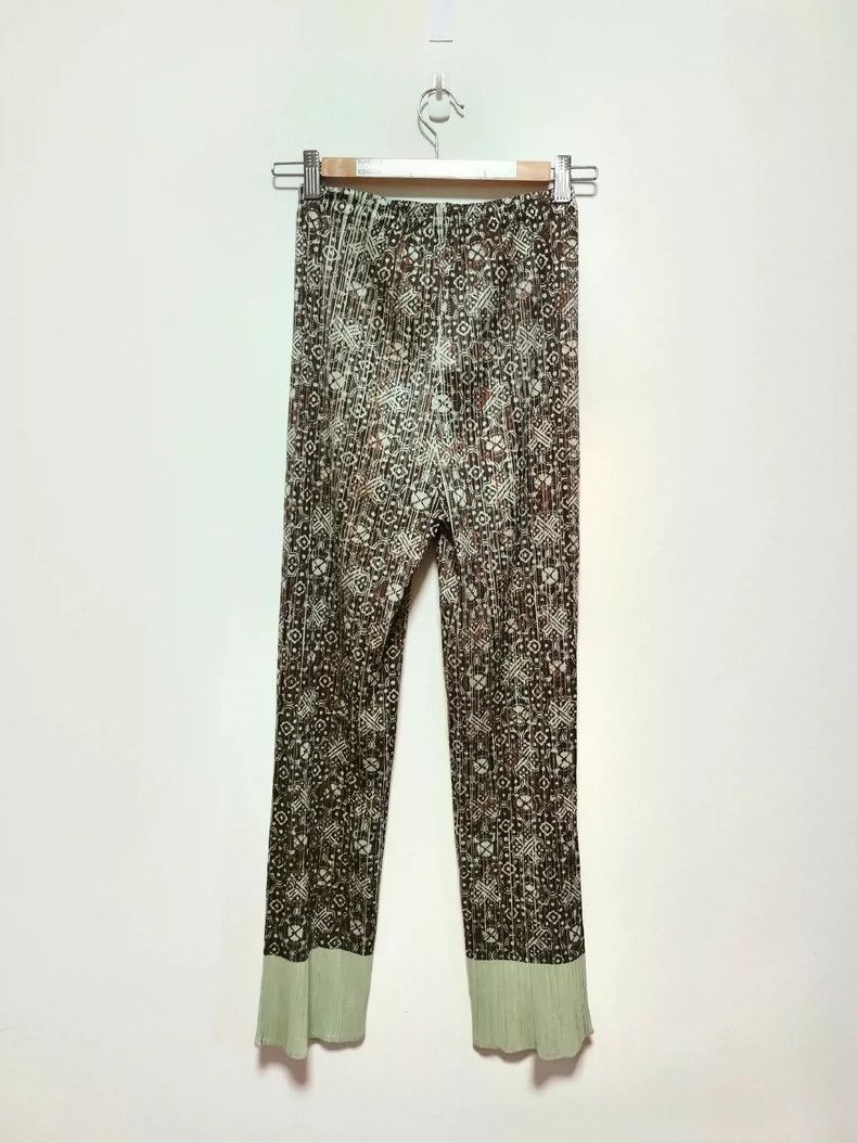 Issey Miyake Issey Miyake Vintage Pleated Long Pants - dmc Size US 32 / EU 48 - 2 Thumbnail
