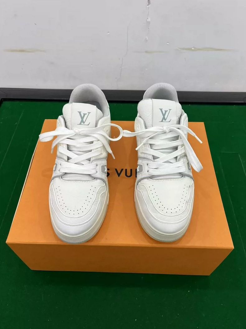 Louis Vuitton Louis Vuitton Trainer White Sneakers - dmc Size US 7 / EU 40 - 2 Thumbnail