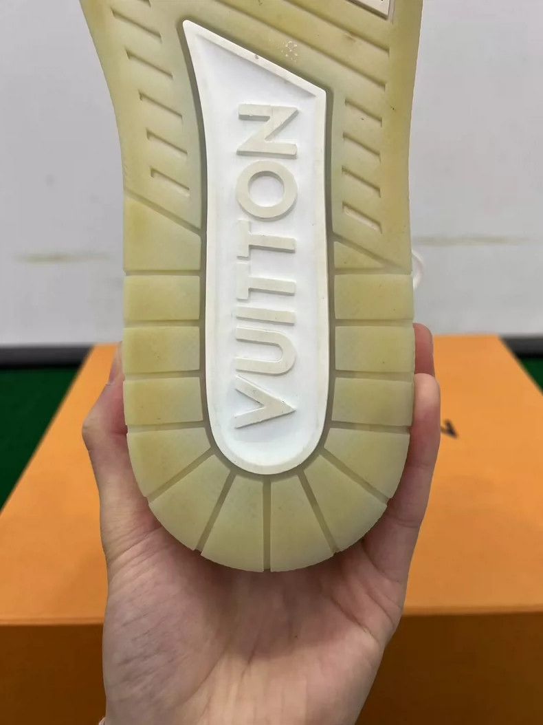 Louis Vuitton Louis Vuitton Trainer White Sneakers - dmc Size US 7 / EU 40 - 7 Thumbnail
