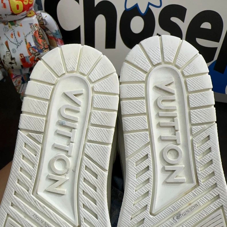 Louis Vuitton Louis Vuitton Trainer White Sneakers - dmc Size US 7 / EU 40 - 8 Thumbnail