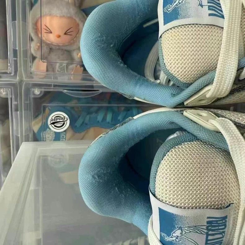 Louis Vuitton LV Trainer White Blue Sneakers - dmc Size US 9 / EU 42 - 8 Thumbnail