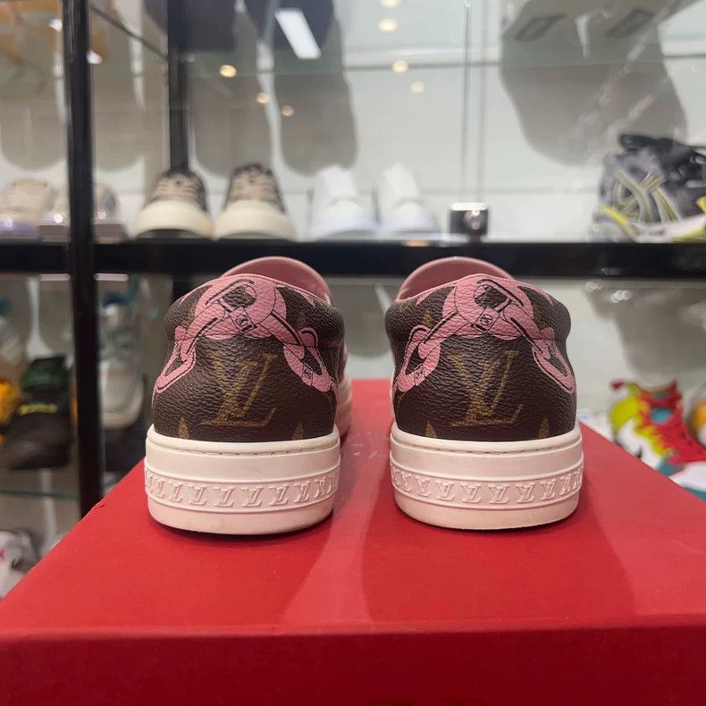 Louis Vuitton LV Monogram Chain Logo Slip-On Sneakers - dmc Size US 5 / EU 37 - 3 Thumbnail
