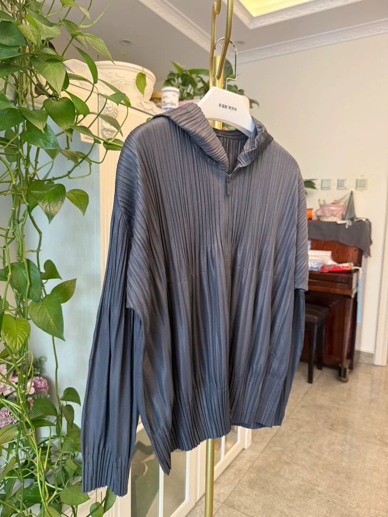 Issey Miyake Issey Miyake PP Gray Pleated Cardigan - dmc Size US M / EU 48-50 / 2 - 2 Thumbnail