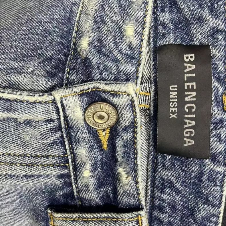 Balenciaga Balenciaga Blue Distressed Denim Jeans - dmc Size US 30 / EU 46 - 6 Thumbnail