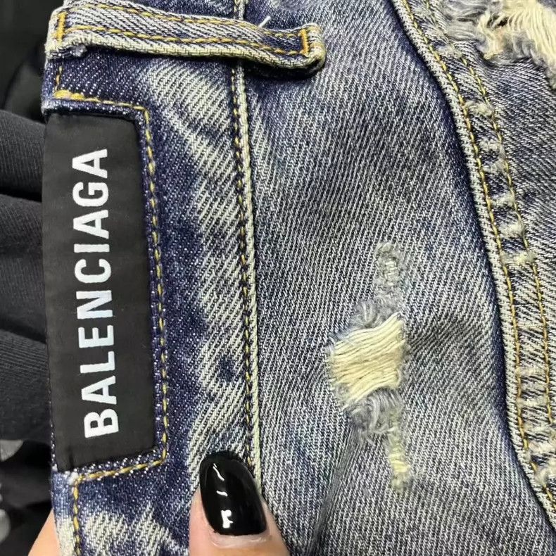 Balenciaga Balenciaga Blue Distressed Denim Jeans - dmc Size US 30 / EU 46 - 3 Thumbnail