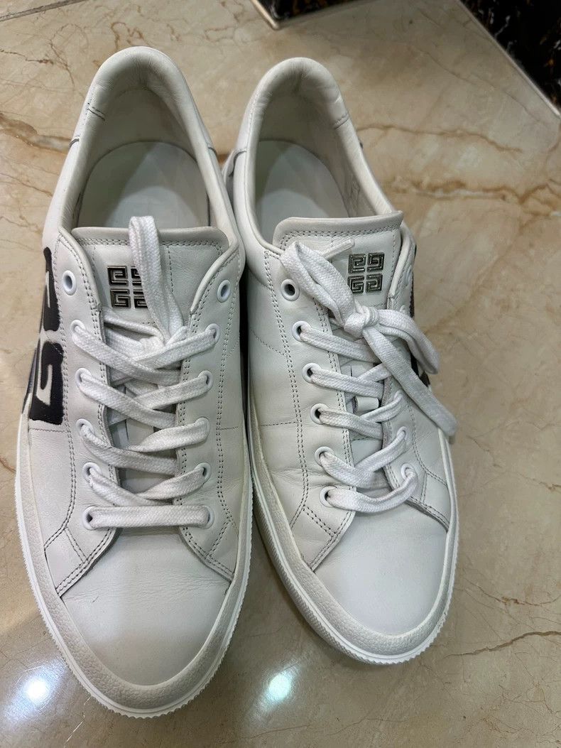 Givenchy Givenchy City Series White Sneakers - dmc Size US 9.5 / EU 42-43 - 3 Thumbnail