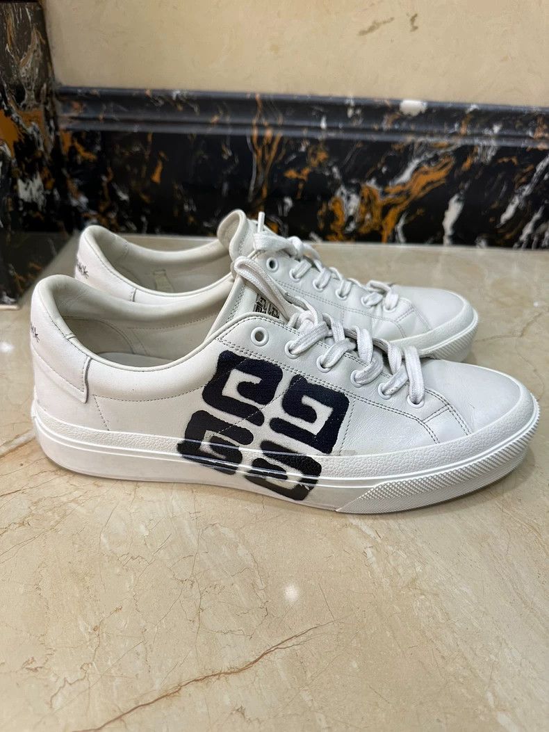 Givenchy Givenchy City Series White Sneakers - dmc Size US 9.5 / EU 42-43 - 2 Thumbnail