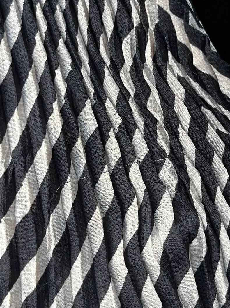 Issey Miyake Issey Miyake Main Line Dress - dmc Size US 30 / EU 46 - 7 Thumbnail