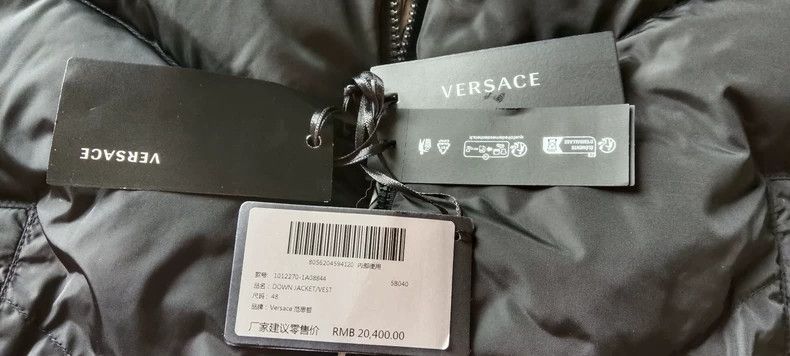 Versace Versace Black Puffer Jacket Unisex - dmc Size US M / EU 48-50 / 2 - 2 Thumbnail