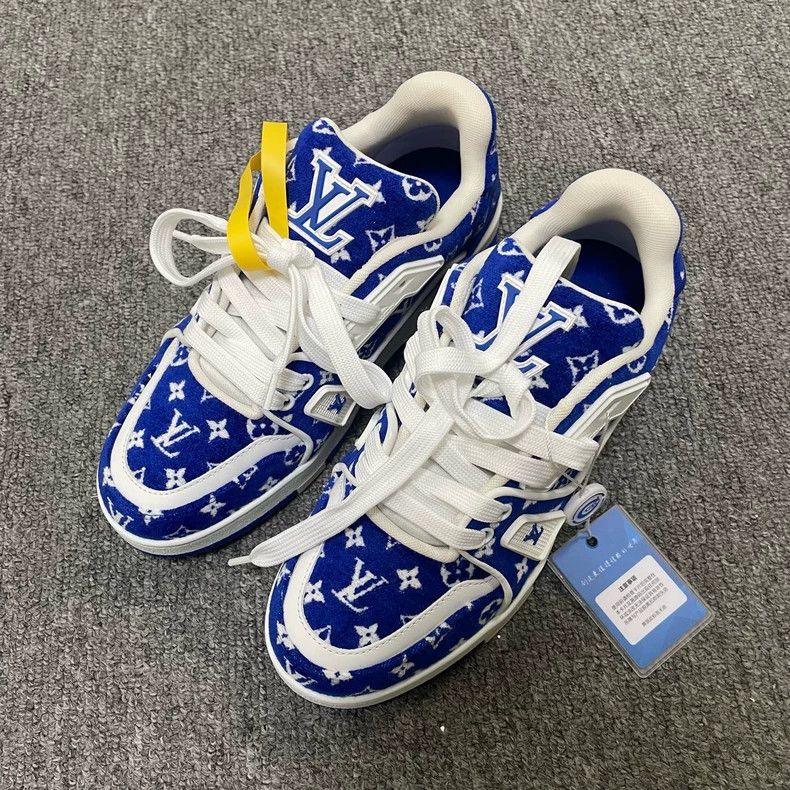 Louis Vuitton Louis Vuitton Low-Top Lace-Up Sneakers - dmc Size US 6 / EU 39 - 2 Thumbnail