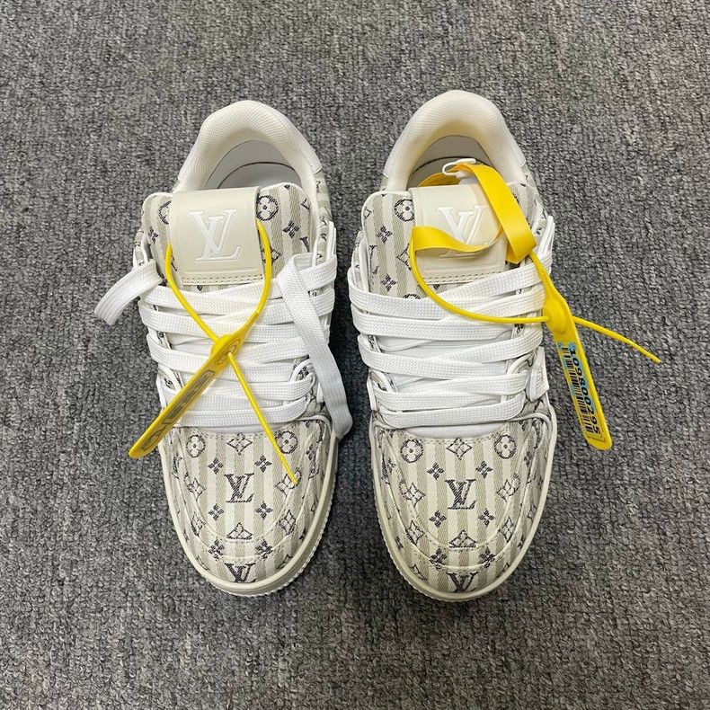 Louis Vuitton Louis Vuitton Trainer Low Top Sneakers - dmc Size US 5 / EU 37 - 2 Thumbnail