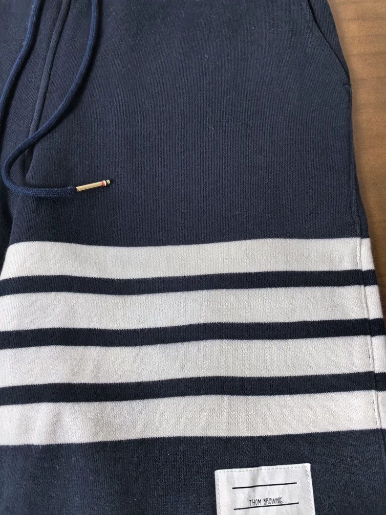 Thom Browne Thom Browne Classic Stripe Shorts - dmc Size US 30 / EU 46 - 3 Thumbnail