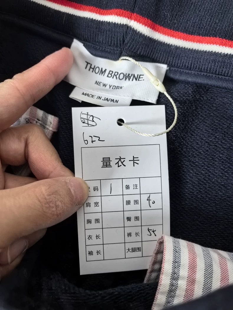 Thom Browne Thom Browne Classic Stripe Shorts - dmc Size US 30 / EU 46 - 4 Thumbnail