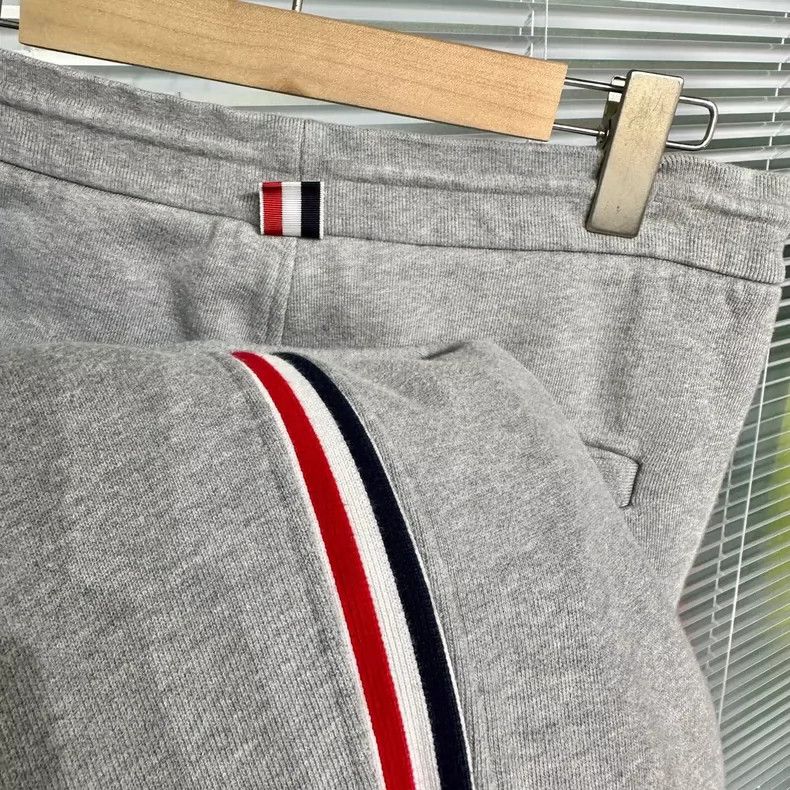 Thom Browne Thom Browne Grey Side-Stripe Sweatpants - dmc Size US 30 / EU 46 - 3 Thumbnail