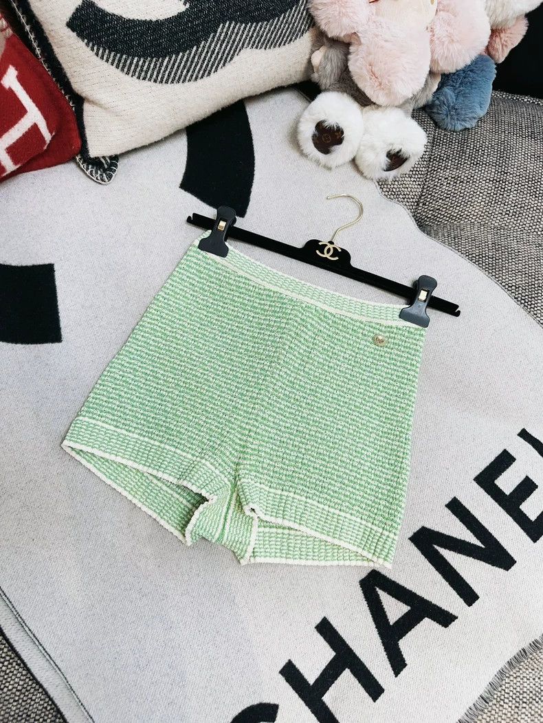 Chanel Chanel Green White Stripe Knit Shorts- dmc Size US 30 / EU 46 - 7 Thumbnail