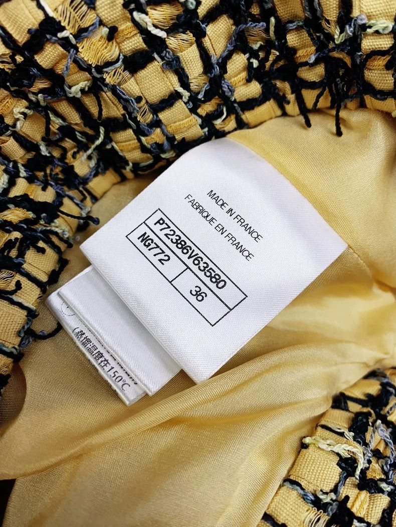 Chanel Chanel 22P Yellow Black Tweed Shorts- dmc Size US 32 / EU 48 - 3 Thumbnail