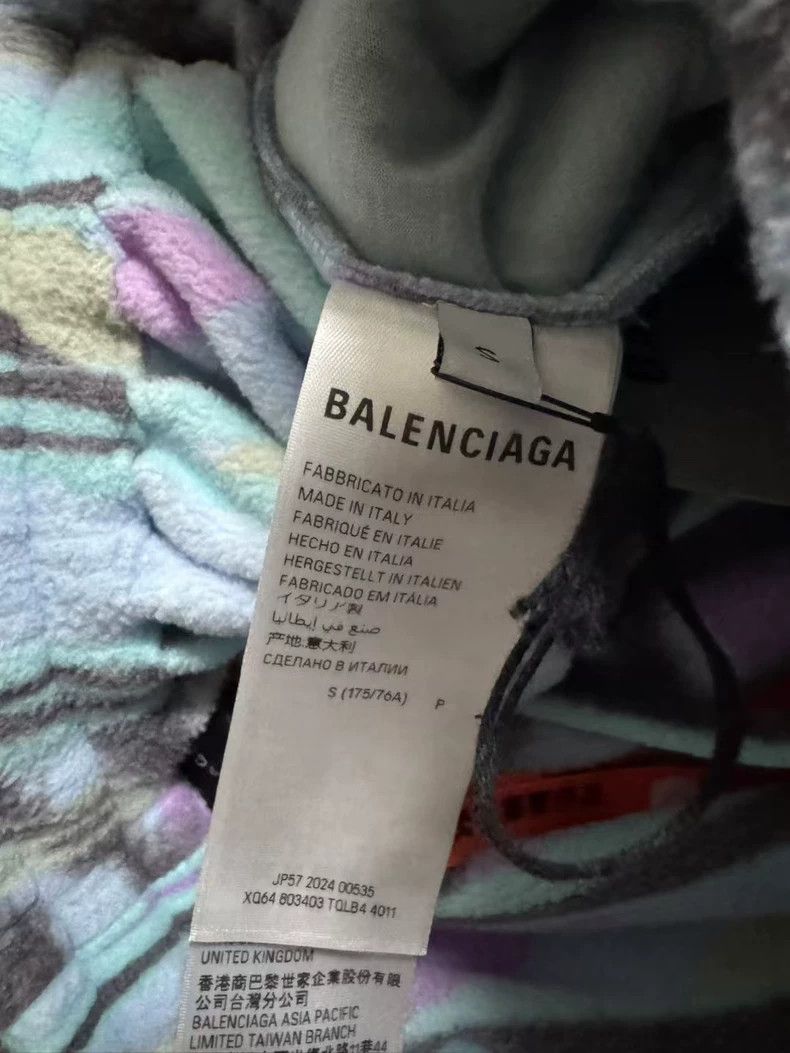 Balenciaga Balenciaga 24fall Striped Fleece Sweatpants- dmc Size US 30 / EU 46 - 4 Thumbnail