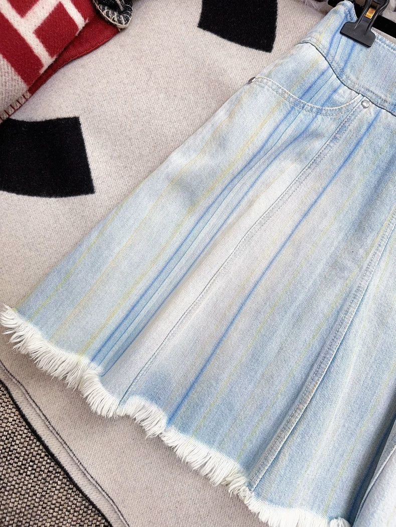 Chanel Chanel Denim Striped Short Skirt- dmc Size US 30 / EU 46 - 8 Thumbnail