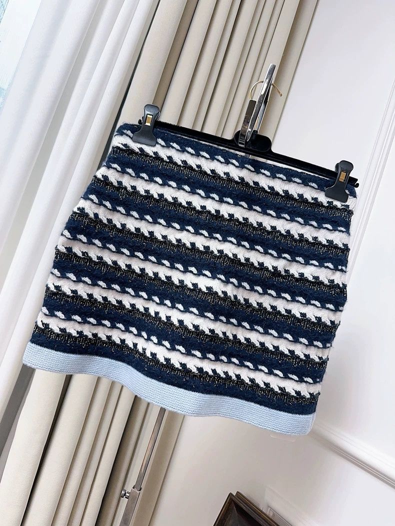 Chanel CHANEL Blue White Stripe Knit Skirt- dmc Size US 30 / EU 46 - 2 Thumbnail
