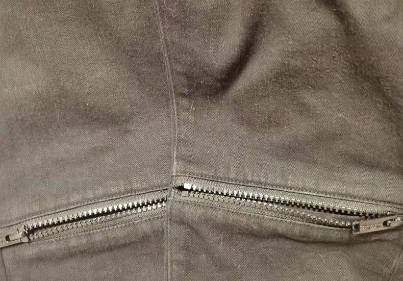 Undercover Undercover Slim Fit Knee Zip Casual Pants- dmc Size US 30 / EU 46 - 6 Thumbnail