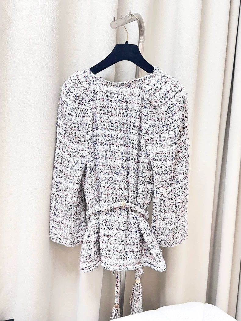 Chanel Chanel Tweed Sequin Jacket with Belt- dmc Size US S / EU 44-46 / 1 - 5 Thumbnail